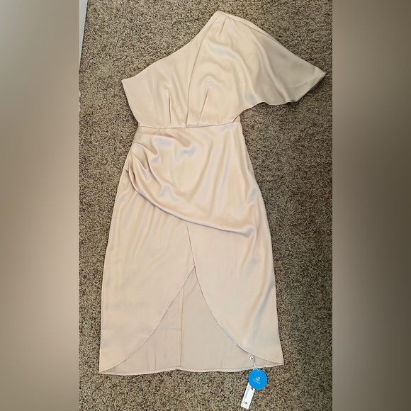 Cupshe One Shoulder Dress - Picture 2 of 3
